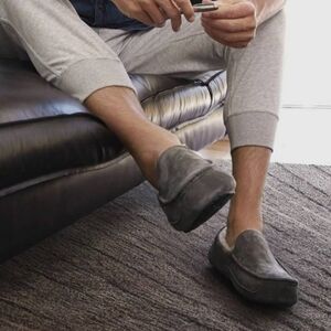 UGG Ascot Men's Slippers
